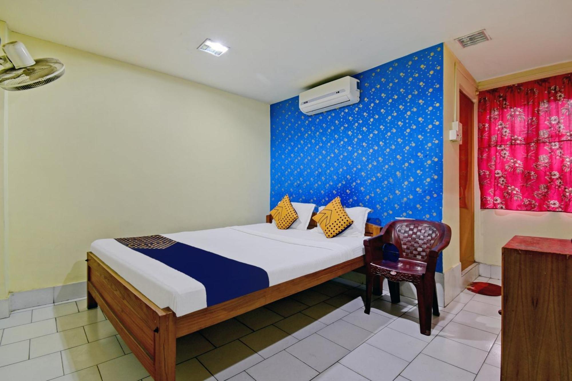 Oyo Flagship Thank You Lodge Nac Dispur Екстер'єр фото